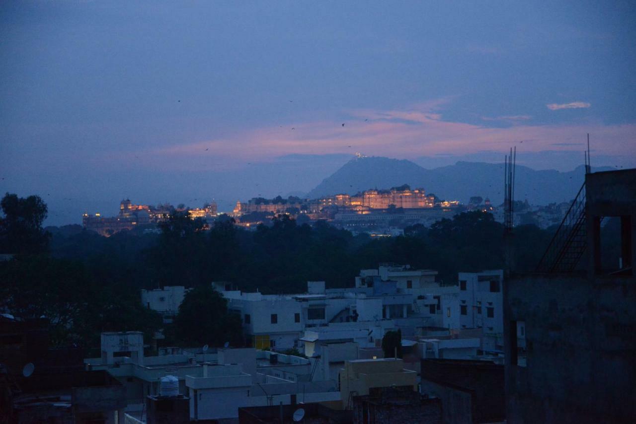 Hotel Sanobar Udaipur Exterior photo